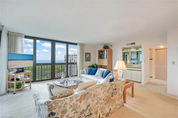 6000 Pelican Bay Blvd 1202, Naples, Florida 34108