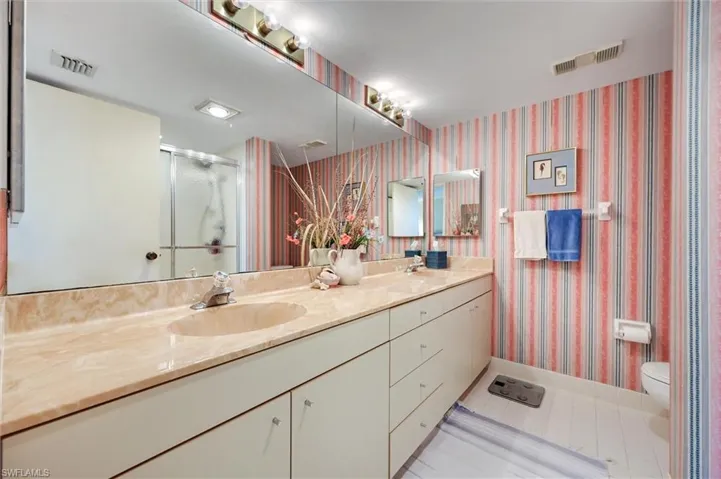 6000 Pelican Bay Blvd 1202, Naples, Florida 34108