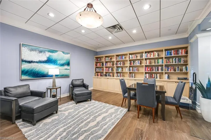 6000 Pelican Bay Blvd 1202, Naples, Florida 34108