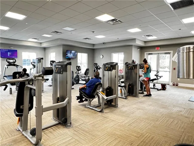 Full fitness facility