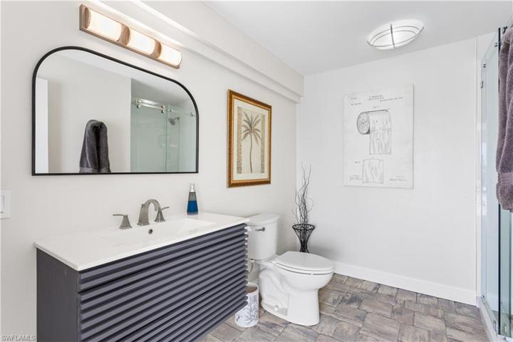 Lower Full Bathroom