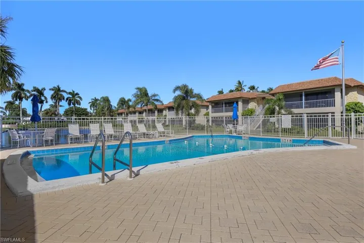 1155 Sandpiper St C4, Naples, Florida 34102