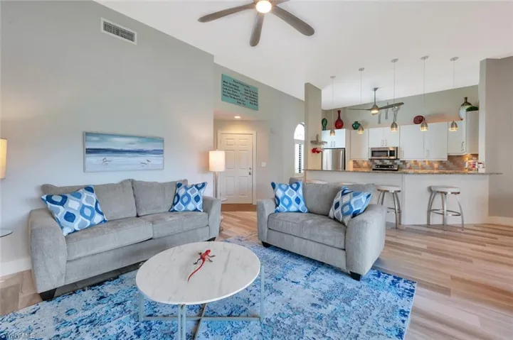 583 Beachwalk Cir Q-203, Naples, Florida 34108