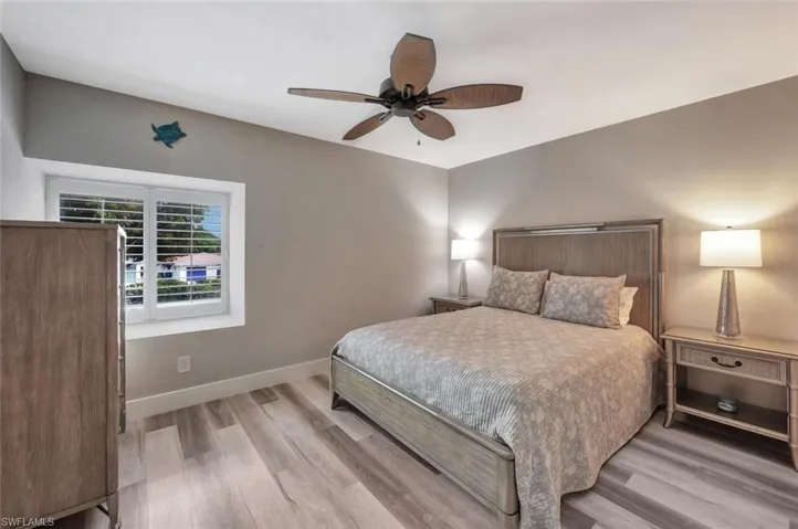 583 Beachwalk Cir Q-203, Naples, Florida 34108