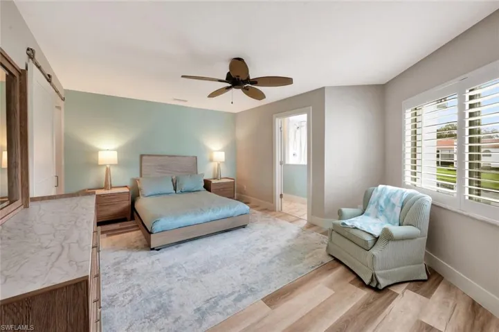 583 Beachwalk Cir Q-203, Naples, Florida 34108