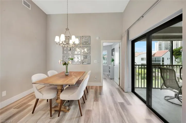 583 Beachwalk Cir Q-203, Naples, Florida 34108