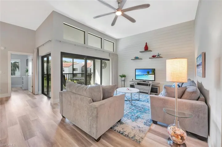 583 Beachwalk Cir Q-203, Naples, Florida 34108