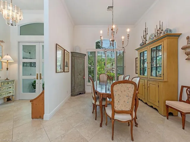 Formal Dining