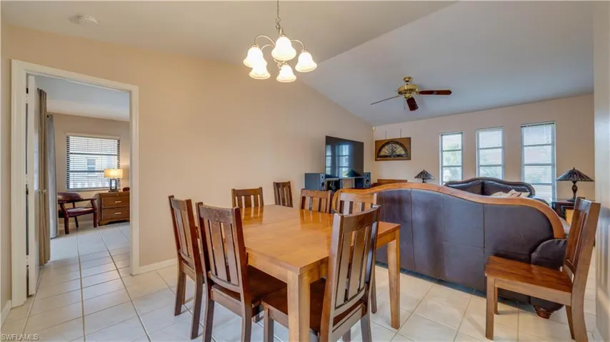1912 SE 2nd  ST, Cape Coral, FL 33990