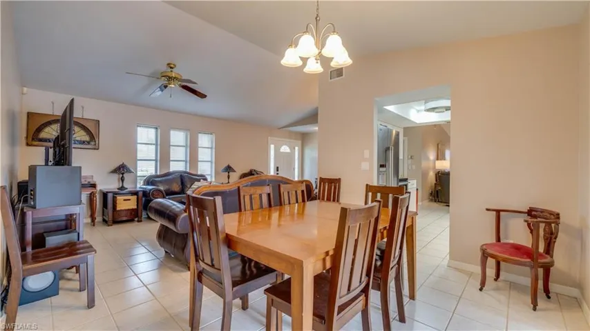 Living & Dining area