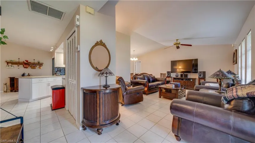 1912 SE 2nd  ST, Cape Coral, FL 33990