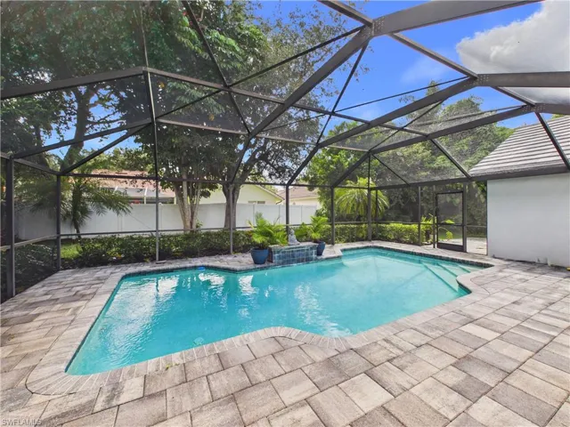 11791 Lakeshire Ct, Fort Myers, Florida 33913