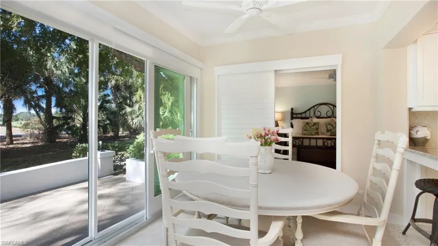 Sunroom with ceiling fan