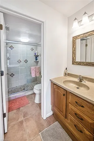 1476  Churchill  CIR, Naples, FL 34116