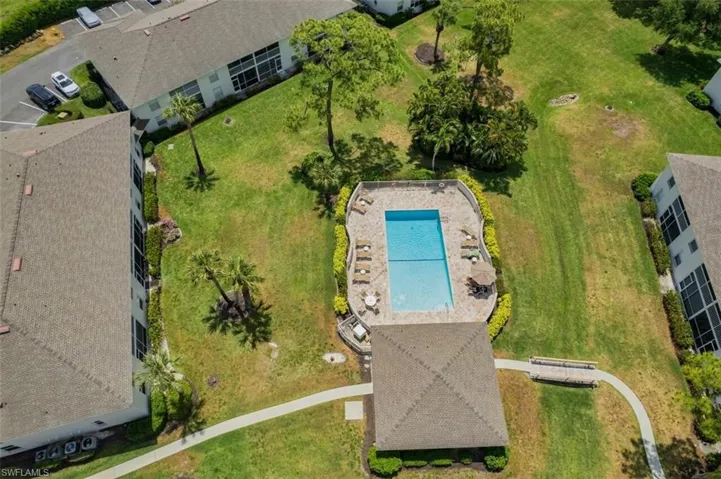 1476  Churchill  CIR, Naples, FL 34116