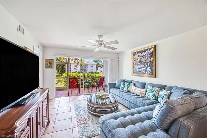 1476  Churchill  CIR, Naples, FL 34116
