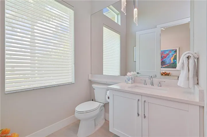 693 105th Ave N, Naples, Florida 34108