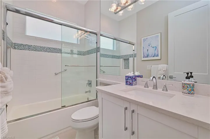 693 105th Ave N, Naples, Florida 34108