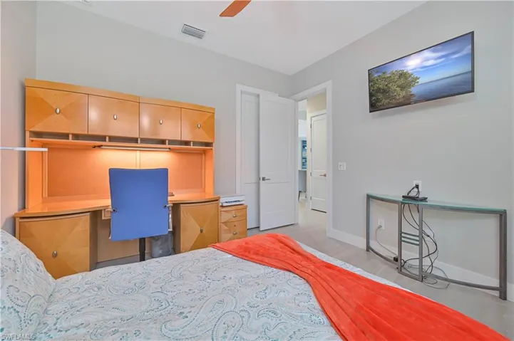 693 105th Ave N, Naples, Florida 34108