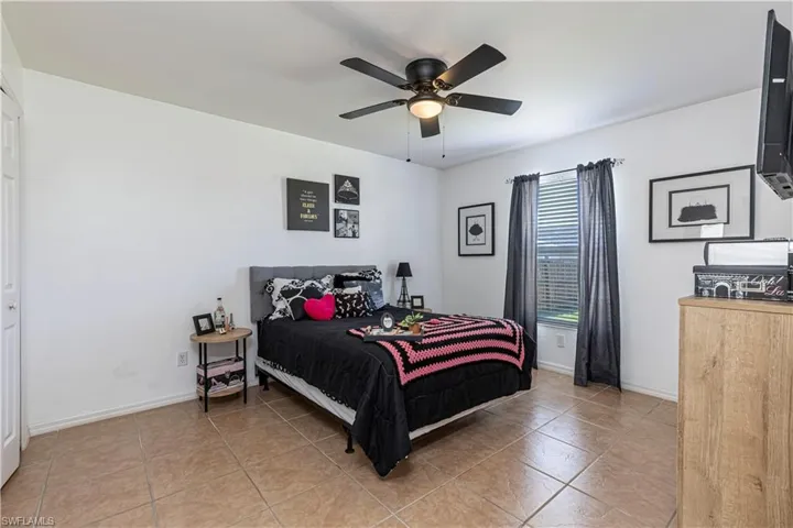 3806 1st Ter, Cape Coral, Florida 33991