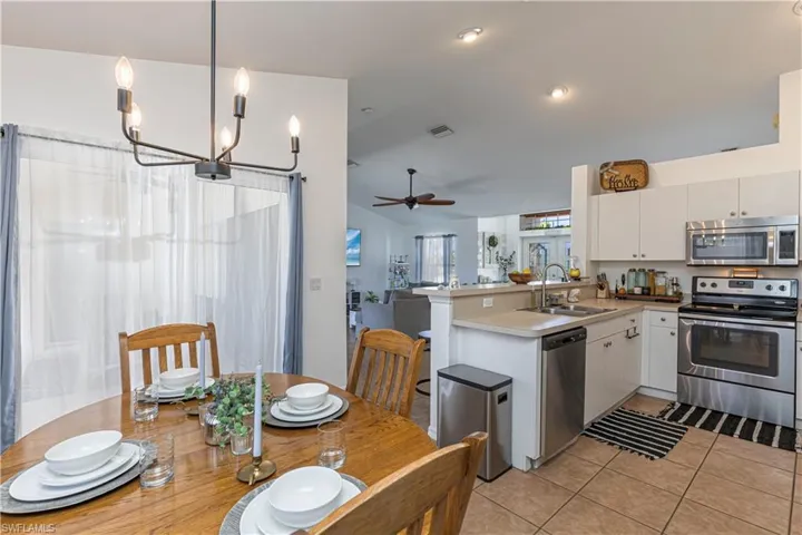 3806 1st Ter, Cape Coral, Florida 33991