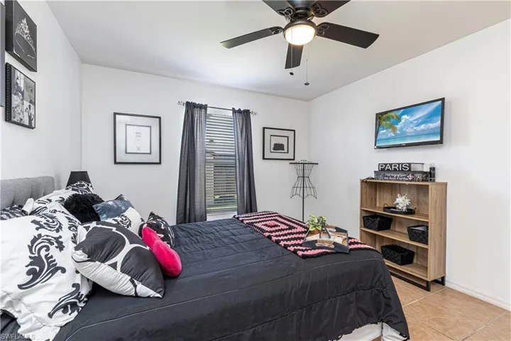 3806 1st Ter, Cape Coral, Florida 33991