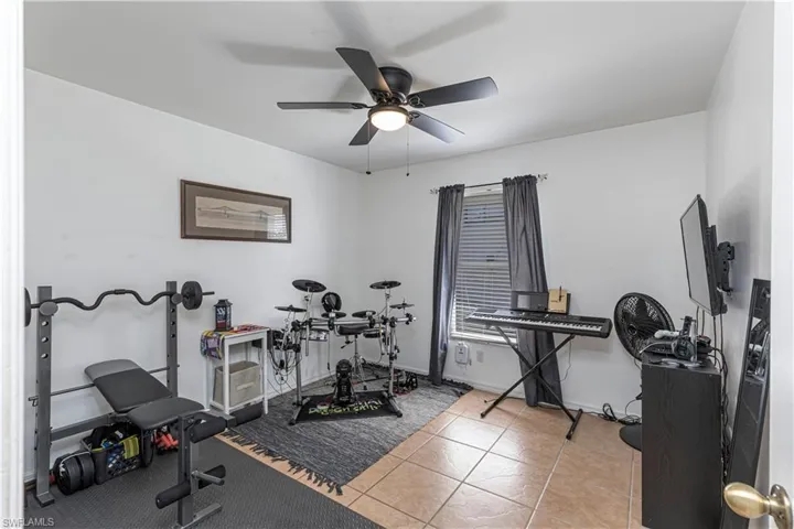 3806 1st Ter, Cape Coral, Florida 33991