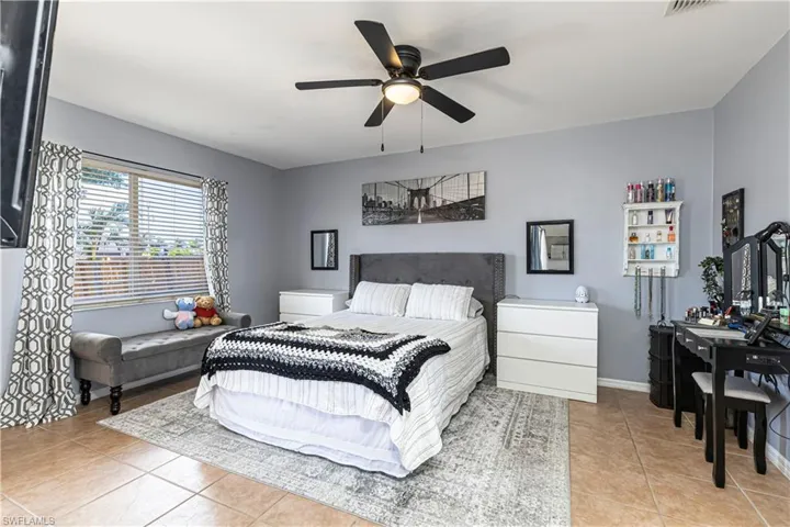 3806 1st Ter, Cape Coral, Florida 33991