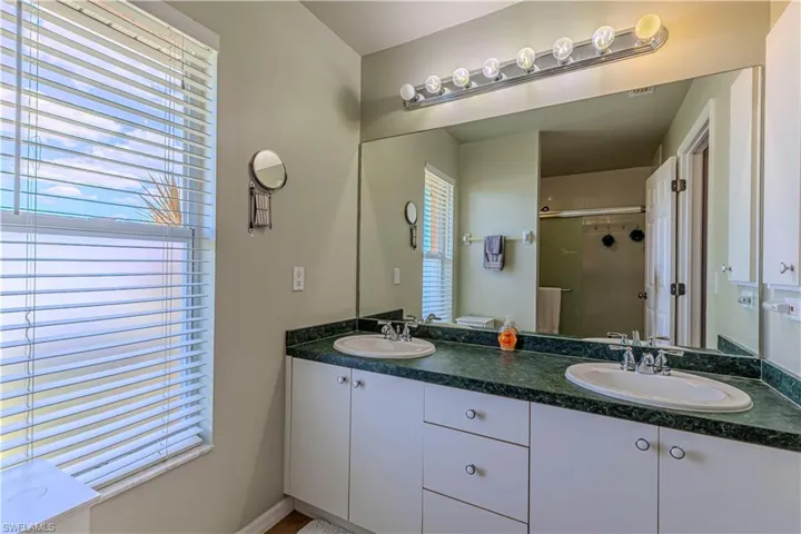 3806 1st Ter, Cape Coral, Florida 33991