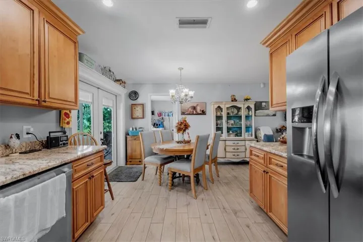 369 Lakeview Dr, North Fort Myers, Florida 33917