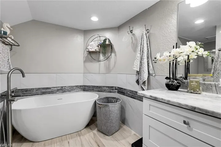 4199 Jace Ct, Estero, Florida 33928