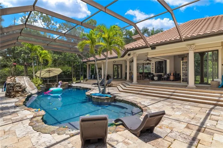 Pool View 4