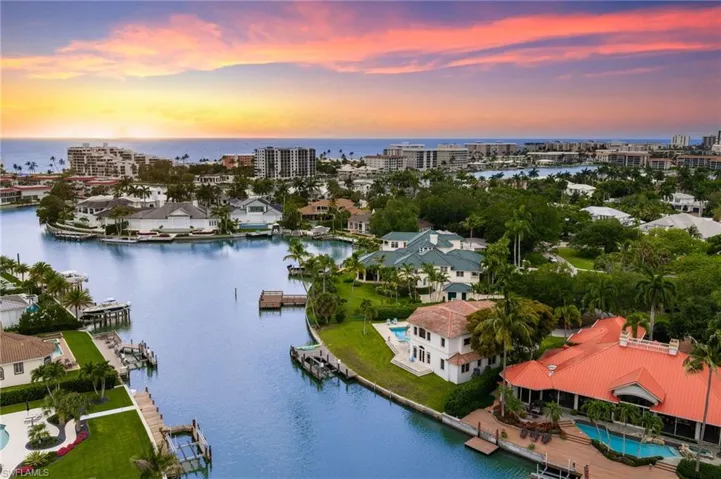 350  Bow Line  BEND, Naples, FL 34103