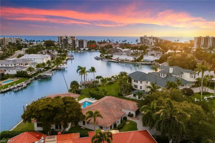 350  Bow Line  BEND, Naples, FL 34103