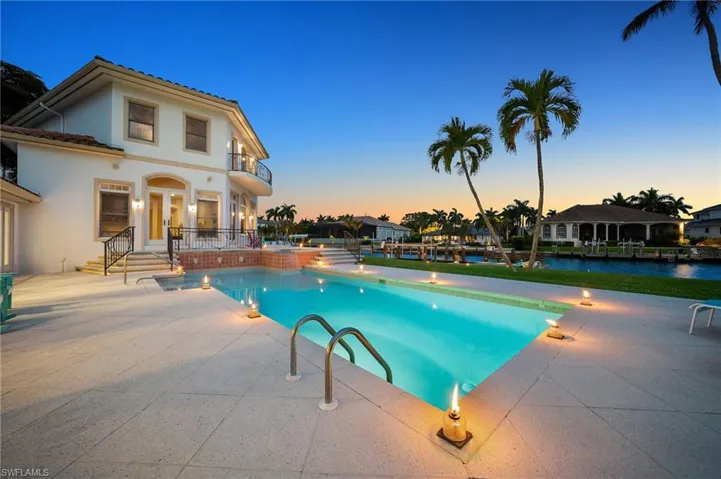 350  Bow Line  BEND, Naples, FL 34103