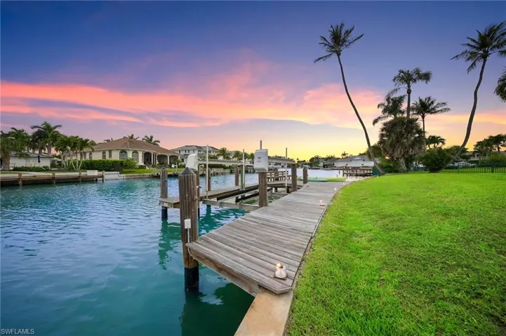 350  Bow Line  BEND, Naples, FL 34103