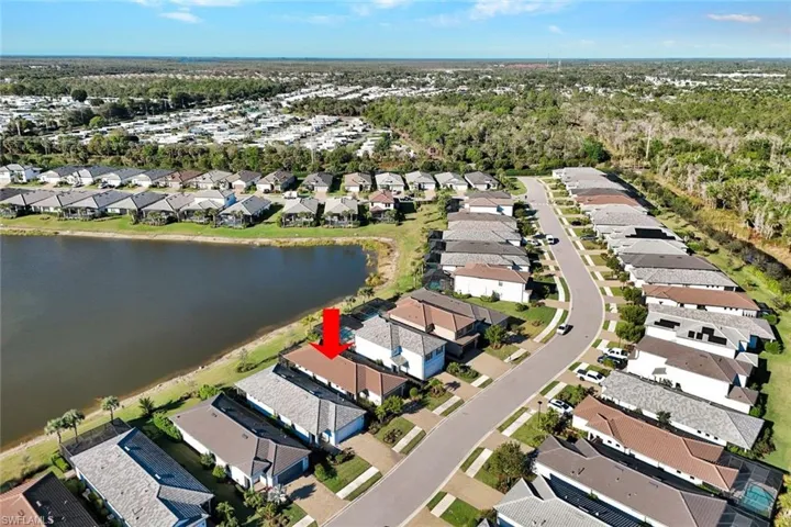 Aerial view of property and surrounding area