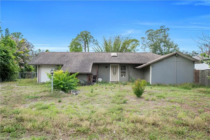 213 Lincoln Ave, Lehigh Acres, Florida 33936