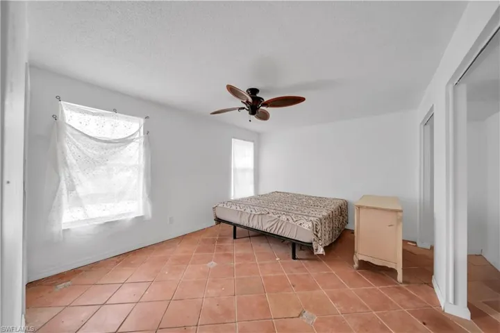 213 Lincoln Ave, Lehigh Acres, Florida 33936