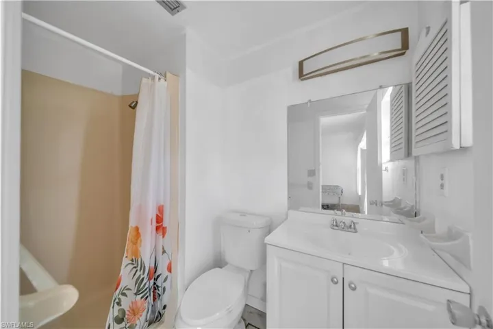 213 Lincoln Ave, Lehigh Acres, Florida 33936