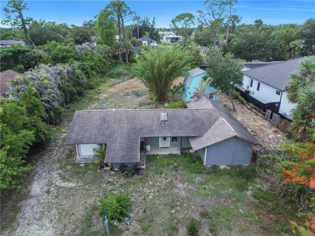 213 Lincoln Ave, Lehigh Acres, Florida 33936
