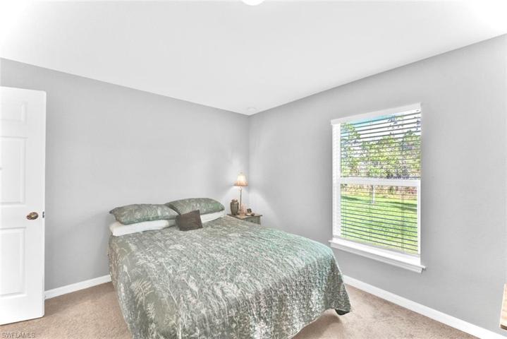 733  Holmes  AVE, Lehigh Acres, FL 33974