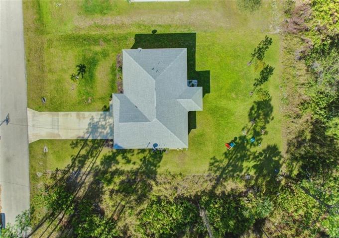 733  Holmes  AVE, Lehigh Acres, FL 33974