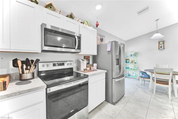 733  Holmes  AVE, Lehigh Acres, FL 33974