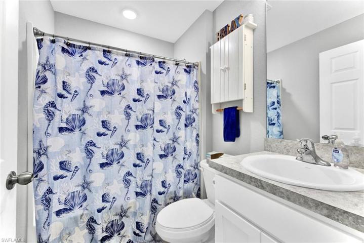 733  Holmes  AVE, Lehigh Acres, FL 33974