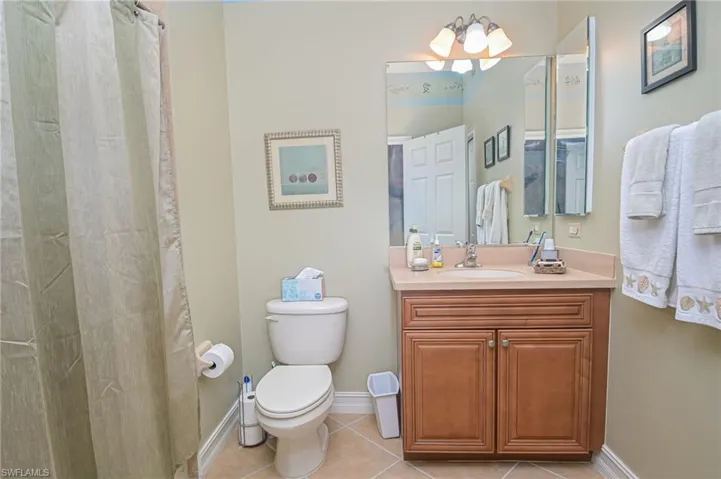 10498  Smokehouse Bay  DR, Naples, FL 34120