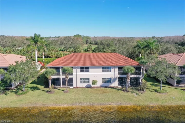 10498  Smokehouse Bay  DR, Naples, FL 34120