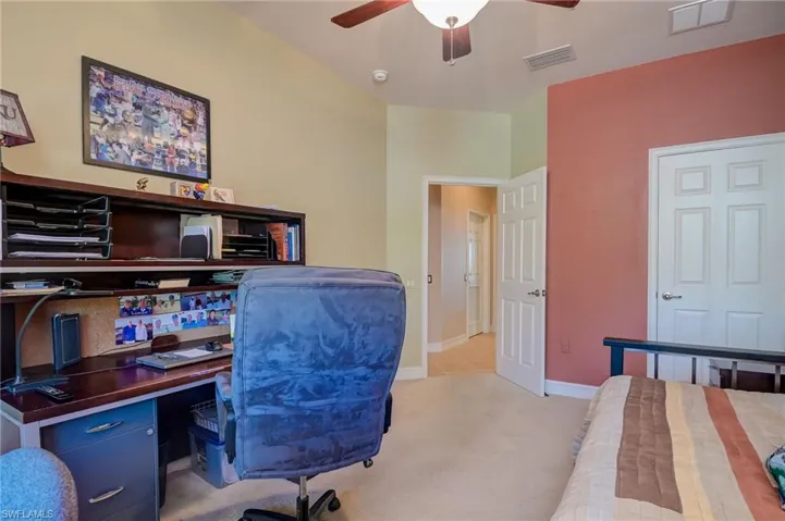 10498  Smokehouse Bay  DR, Naples, FL 34120