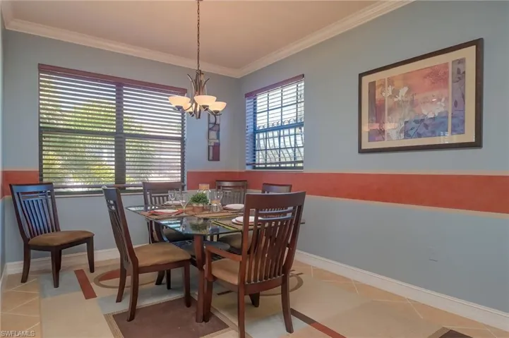 10498  Smokehouse Bay  DR, Naples, FL 34120