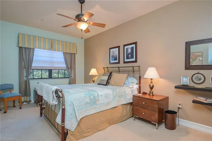 10498  Smokehouse Bay  DR, Naples, FL 34120